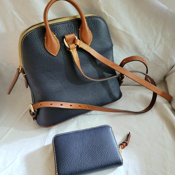 DOONEY & BOURKE Backpack with Zip Around Wallet Navy Blue Pebble Grain Leather - Picture 2 of 6